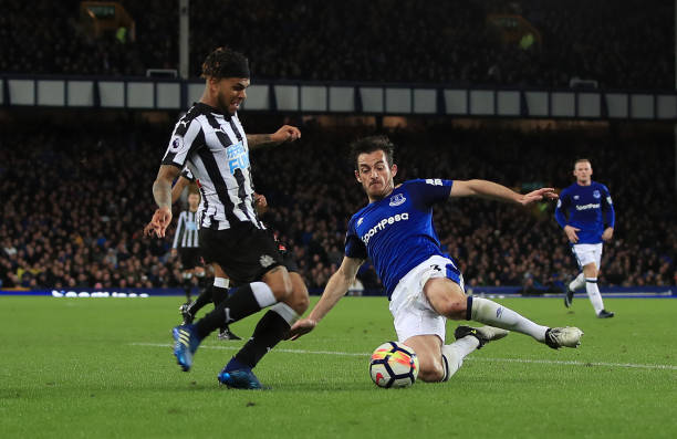 滕哈赫本该 滕哈赫本该