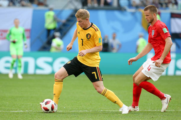 间与背后故 间与背后故